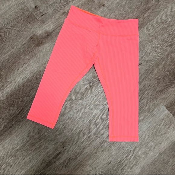 Lululemon Wunder Under Cropped Leggings G2 - Picture 1 of 5